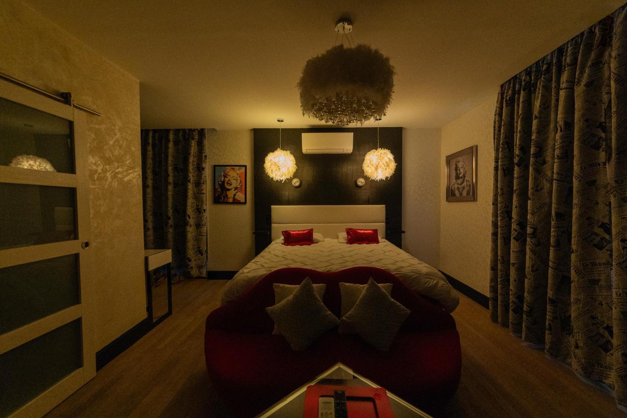 Les Etoiles Bed & Breakfast Tonnerre Room photo